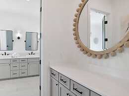 The Lazy Fish - Viviana #3