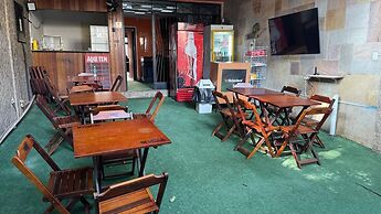 Maracanã Hostel Sport Bar