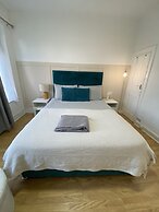 Spacious 2-bed Near Etihad-games Room-free Parking