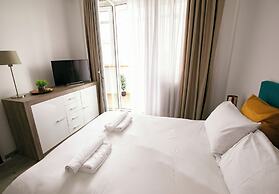 Metropole Apartments University Square