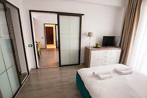 Metropole Apartments University Square