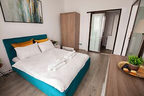 Metropole Apartments University Square