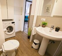 Metropole Apartments University Square