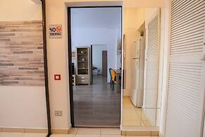 Metropole Apartments University Square