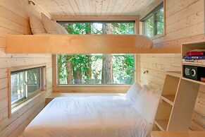 Postcard Cabins Machimoodus