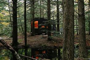 Postcard Cabins Machimoodus