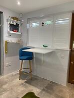 Oakwood Cabin Retreat in Bexleyheath