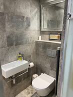 Oakwood Cabin Retreat in Bexleyheath