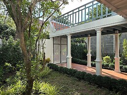 Baan Debtida