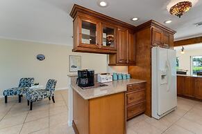 Gogo House in Port Charlotte