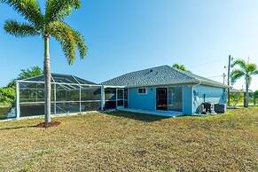 Canal Dreams 3 BR 2 BA Pool Home on the Canal