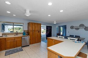 Canal Dreams 3 BR 2 BA Pool Home on the Canal