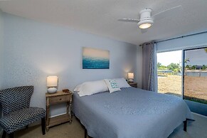 Canal Dreams 3 BR 2 BA Pool Home on the Canal