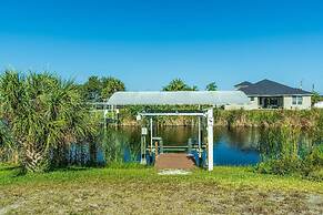 Canal Dreams 3 BR 2 BA Pool Home on the Canal