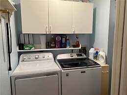 Broadmoor House 3BR 2BA w Heated Pool Sleeps 6