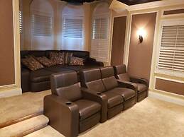 Big House on the Myakka Sleeps 12 Heated Pool Spa