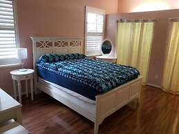 Big House on the Myakka Sleeps 12 Heated Pool Spa