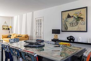Splendid Flat in the Heart of Saint-tropez With Parking - 2br/4p