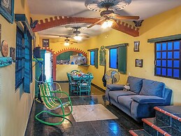 Mexican style house Pet Friendly Cancun