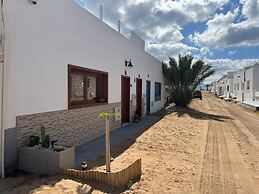 Bayside La Graciosita Traditional Home