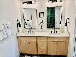 120 Opry House in Nashville