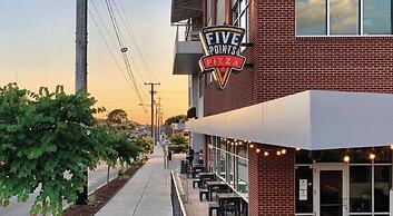 Eagle Nest House in Nashville