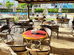 Laguna Beach em Porto by Easy Home