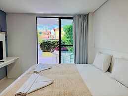 Laguna Beach em Porto by Easy Home