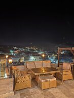 Midland Cave Suites