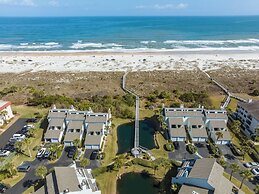 Sea Winds 52 by Distinctive Beach Rentals