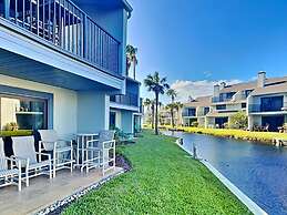Sea Winds 52 by Distinctive Beach Rentals