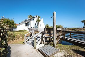 Sea Winds 52 by Distinctive Beach Rentals