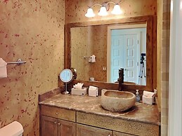 Palisade Palms Tw0108 - Oceanfront Luxury