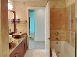 Palisade Palms Tw0108 - Oceanfront Luxury