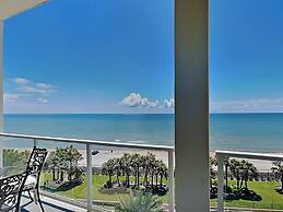 Diamond Beach 609 - Sunrise on the Coast