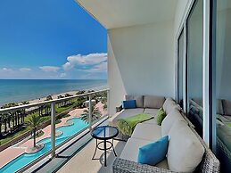 Diamond Beach 609 - Sunrise on the Coast