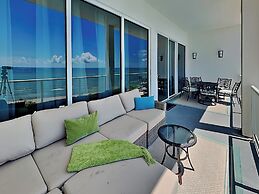 Diamond Beach 609 - Sunrise on the Coast