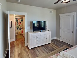 Pointe West 303 - Beachside Blue Sailfish