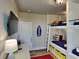 Pointe West 303 - Beachside Blue Sailfish