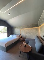 Emrose Luxury Cabins