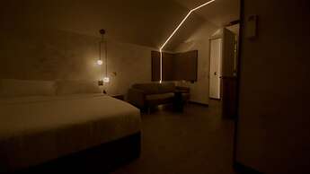Emrose Luxury Cabins