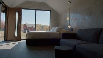 Emrose Luxury Cabins