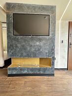 Emrose Luxury Cabins