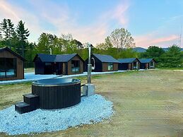 Emrose Luxury Cabins