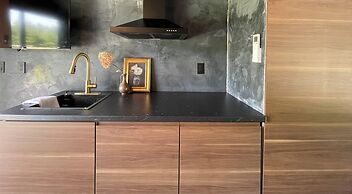 Emrose Luxury Cabins