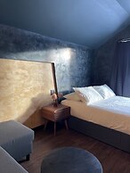 Emrose Luxury Cabins