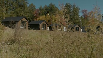 Emrose Luxury Cabins