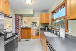 The Green Lake Firefly Lodge (110248713)