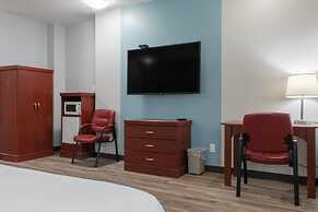 Signature Inn & Suites Hamilton