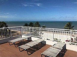 Bela Hospedagem - Jd do Atlântico 402B